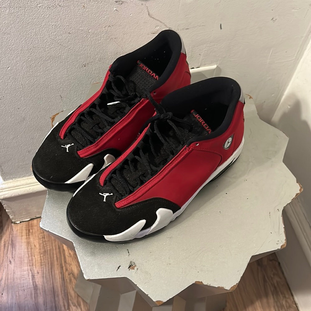 Jordan 14 Gym red men size 11 ( worn)  NO BOX